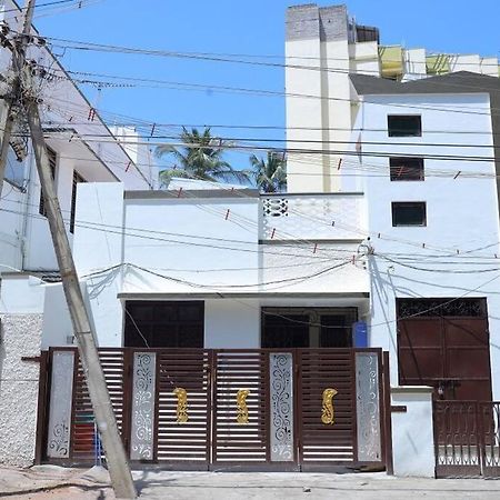 Heritage Home With 3 Bed/3 Bath With Kitchen In A Residential Neighborhood. Madurai Luaran gambar