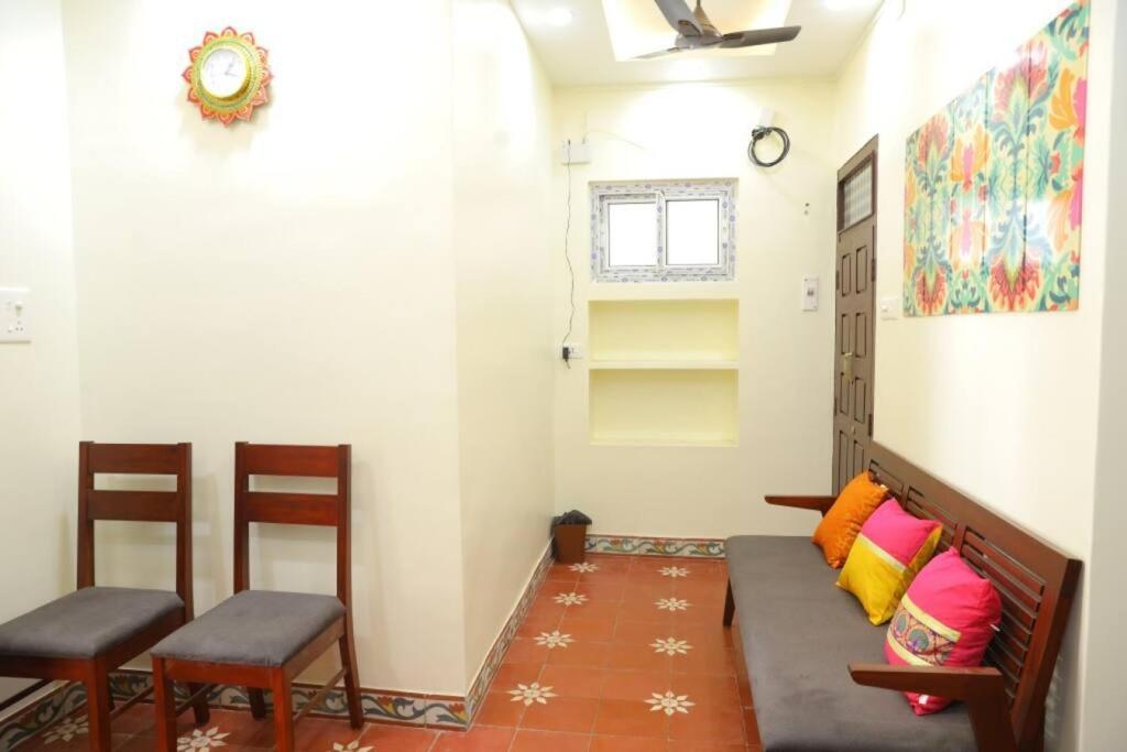 Heritage Home With 3 Bed/3 Bath With Kitchen In A Residential Neighborhood. Madurai Luaran gambar