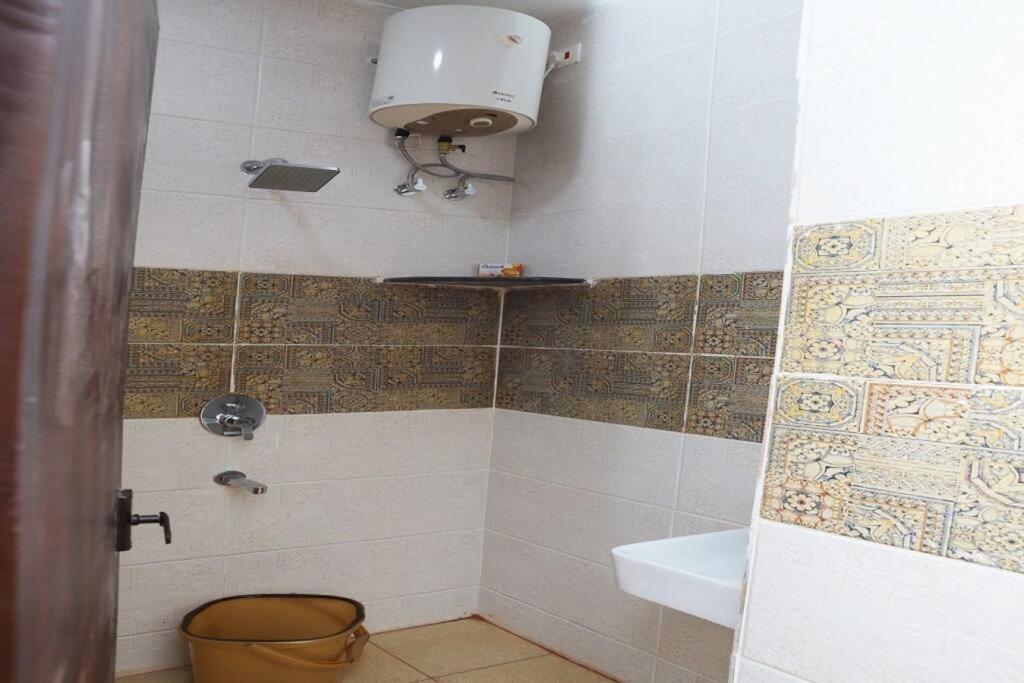 Heritage Home With 3 Bed/3 Bath With Kitchen In A Residential Neighborhood. Madurai Luaran gambar