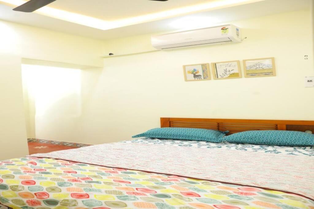 Heritage Home With 3 Bed/3 Bath With Kitchen In A Residential Neighborhood. Madurai Luaran gambar
