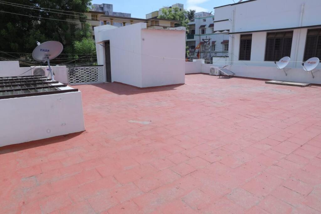 Heritage Home With 3 Bed/3 Bath With Kitchen In A Residential Neighborhood. Madurai Luaran gambar