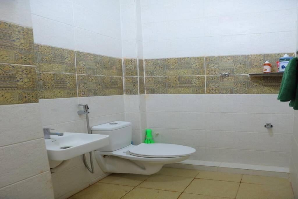Heritage Home With 3 Bed/3 Bath With Kitchen In A Residential Neighborhood. Madurai Luaran gambar
